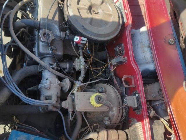 Красный ВАЗ 2108, объемом двигателя 1.5 л и пробегом 140 тыс. км за 399 $, фото 3 на Automoto.ua