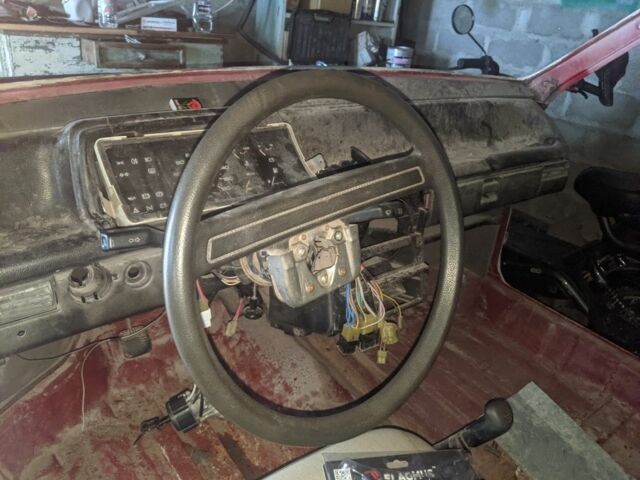 Червоний ВАЗ 2108, об'ємом двигуна 1 л та пробігом 94 тис. км за 400 $, фото 5 на Automoto.ua