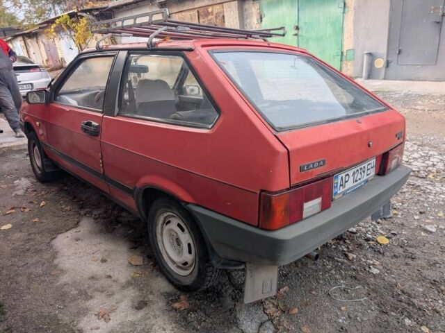 ВАЗ 2108 1990 в Запорожье на Automoto.ua Красный ВАЗ 2108, объемом двигателя 1.3 л и пробегом 56 тыс. км за 761 $, фото 3 на Automoto.ua
