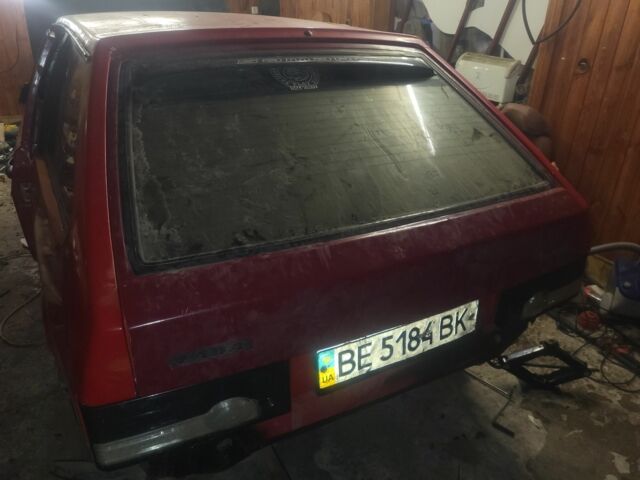 ВАЗ 2108 1990 в Бериславе на Automoto.ua Красный ВАЗ 2108, объемом двигателя 1.1 л и пробегом 56 тыс. км за 834 $, фото 3 на Automoto.ua