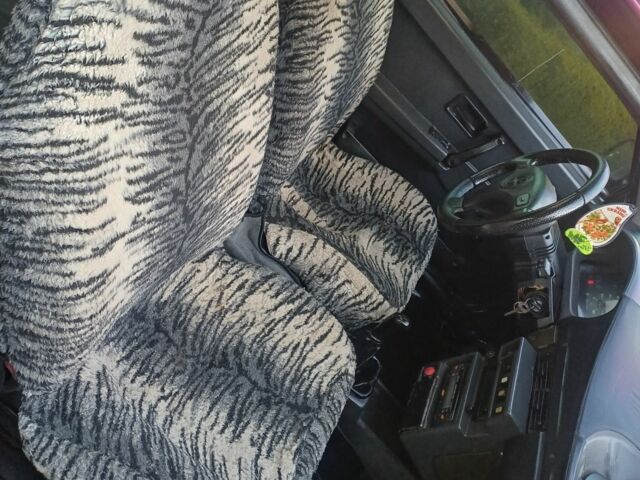 ВАЗ 2108 1991 у Хмельницькому на Automoto.ua Червоний ВАЗ 2108, об'ємом двигуна 0 л та пробігом 300 тис. км за 550 $, фото 10 на Automoto.ua