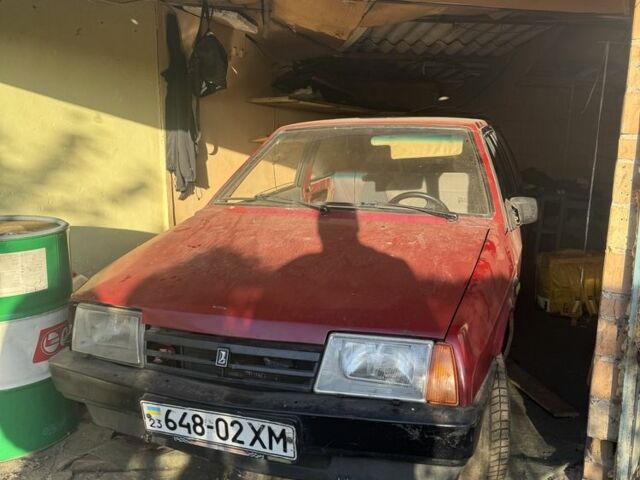 Красный ВАЗ 2108, объемом двигателя 1.3 л и пробегом 90 тыс. км за 700 $, фото 6 на Automoto.ua
