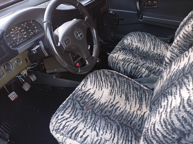 ВАЗ 2108 1991 у Хмельницькому на Automoto.ua Червоний ВАЗ 2108, об'ємом двигуна 0 л та пробігом 300 тис. км за 550 $, фото 9 на Automoto.ua