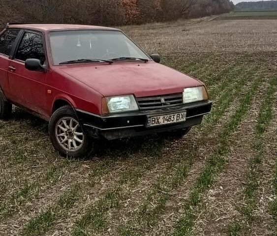 Красный ВАЗ 2108, объемом двигателя 1.5 л и пробегом 158 тыс. км за 750 $, фото 3 на Automoto.ua