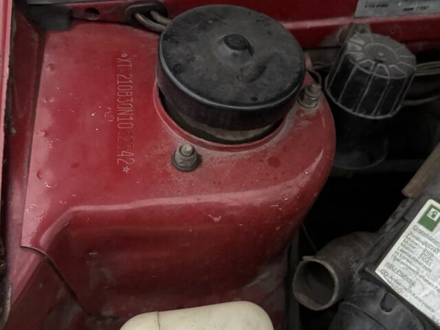 Красный ВАЗ 2108, объемом двигателя 1.5 л и пробегом 77 тыс. км за 700 $, фото 14 на Automoto.ua