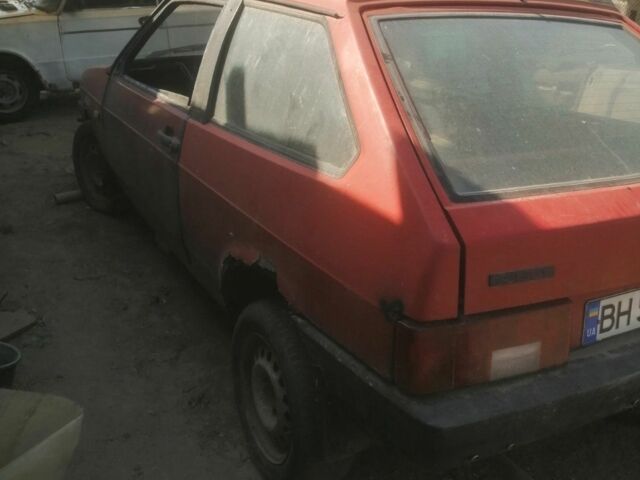 Красный ВАЗ 2108, объемом двигателя 1.3 л и пробегом 100 тыс. км за 550 $, фото 4 на Automoto.ua