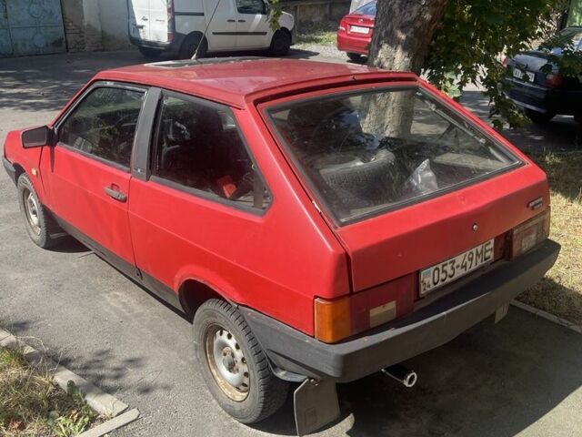 Красный ВАЗ 2108, объемом двигателя 1.3 л и пробегом 200 тыс. км за 700 $, фото 3 на Automoto.ua