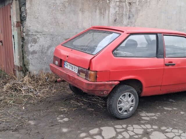 Красный ВАЗ 2108, объемом двигателя 1.3 л и пробегом 100 тыс. км за 650 $, фото 4 на Automoto.ua