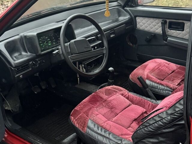 Красный ВАЗ 2108, объемом двигателя 1.5 л и пробегом 77 тыс. км за 700 $, фото 10 на Automoto.ua