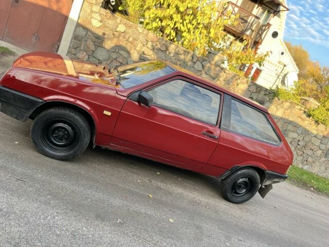 ВАЗ 2108 1993 у Кременчуге на Automoto.ua Червоний ВАЗ 2108, об'ємом двигуна 1.5 л та пробігом 189 тис. км за 850 $, фото 16 на Automoto.ua