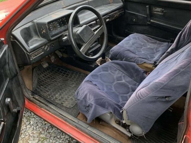 Красный ВАЗ 2108, объемом двигателя 1.3 л и пробегом 77 тыс. км за 690 $, фото 4 на Automoto.ua