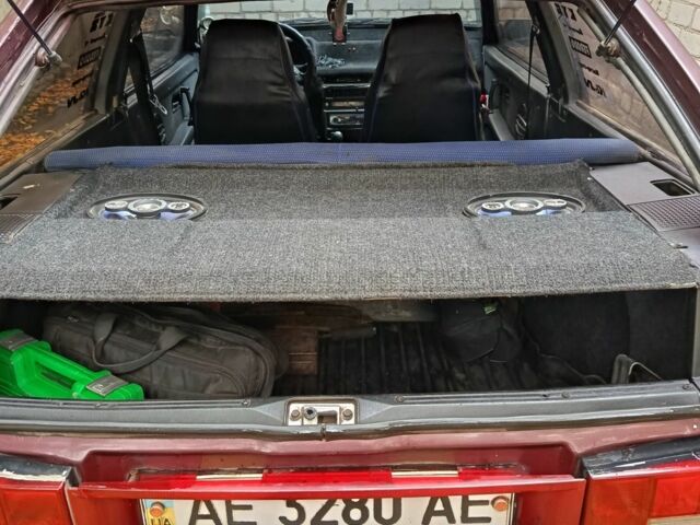 Червоний ВАЗ 2108, об'ємом двигуна 1 л та пробігом 170 тис. км за 1187 $, фото 4 на Automoto.ua