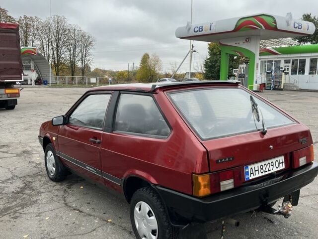 ВАЗ 2108 1995 у Миргороде на Automoto.ua Червоний ВАЗ 2108, об'ємом двигуна 0 л та пробігом 100 тис. км за 863 $, фото 3 на Automoto.ua