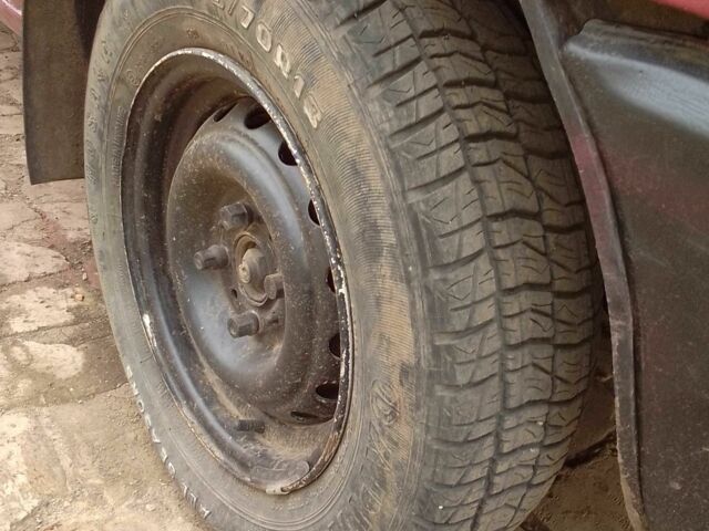 ВАЗ 2108 1985 в Кривом Роге на Automoto.ua Красный ВАЗ 2108, объемом двигателя 1.3 л и пробегом 1 тыс. км за 840 $, фото 4 на Automoto.ua