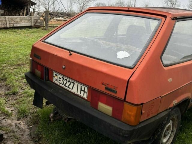 Красный ВАЗ 2108, объемом двигателя 1.5 л и пробегом 120 тыс. км за 950 $, фото 3 на Automoto.ua