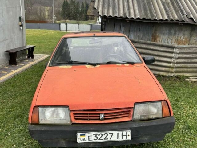 Красный ВАЗ 2108, объемом двигателя 1.5 л и пробегом 120 тыс. км за 950 $, фото 5 на Automoto.ua