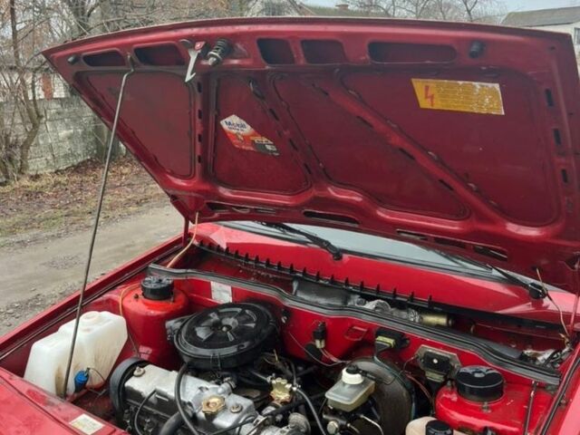 Красный ВАЗ 2108, объемом двигателя 0 л и пробегом 333 тыс. км за 950 $, фото 7 на Automoto.ua