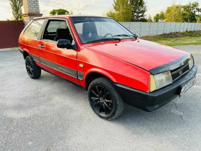 Красный ВАЗ 2108, объемом двигателя 5.5 л и пробегом 3 тыс. км за 355 $, фото 1 на Automoto.ua