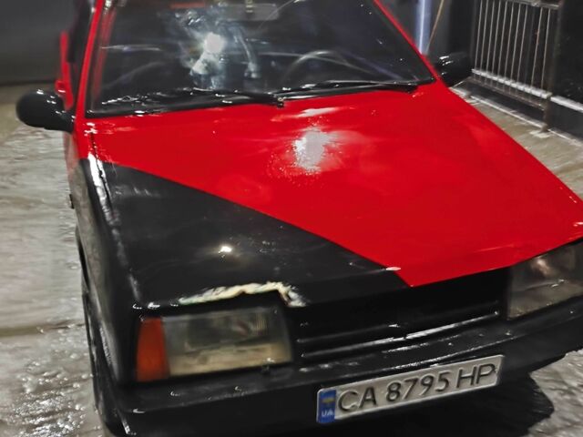Красный ВАЗ 2108, объемом двигателя 1.3 л и пробегом 333 тыс. км за 384 $, фото 6 на Automoto.ua