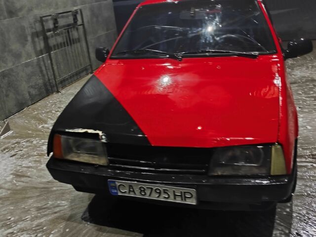 Красный ВАЗ 2108, объемом двигателя 1.3 л и пробегом 333 тыс. км за 384 $, фото 5 на Automoto.ua