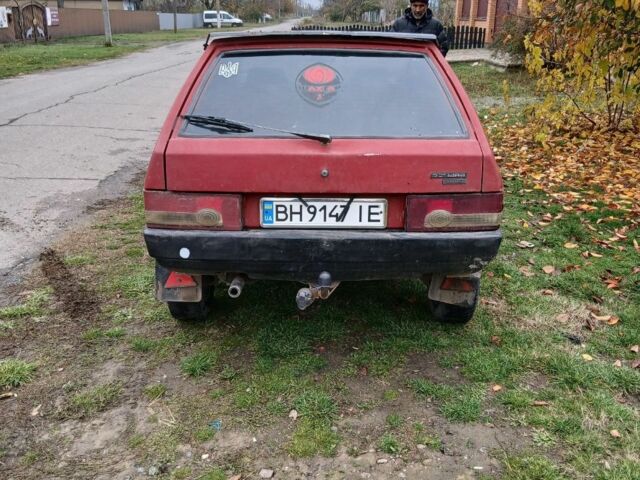 Красный ВАЗ 2108, объемом двигателя 1.5 л и пробегом 99 тыс. км за 650 $, фото 9 на Automoto.ua