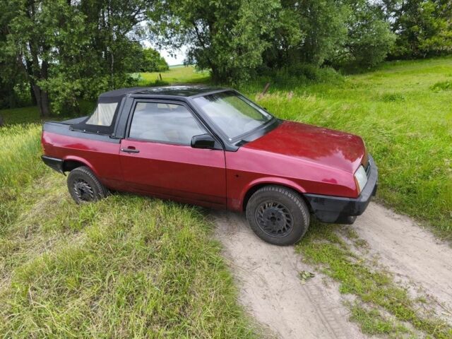 ВАЗ 2108 1991 в Радомышле на Automoto.ua Красный ВАЗ 2108, объемом двигателя 0 л и пробегом 55 тыс. км за 1550 $, фото 2 на Automoto.ua