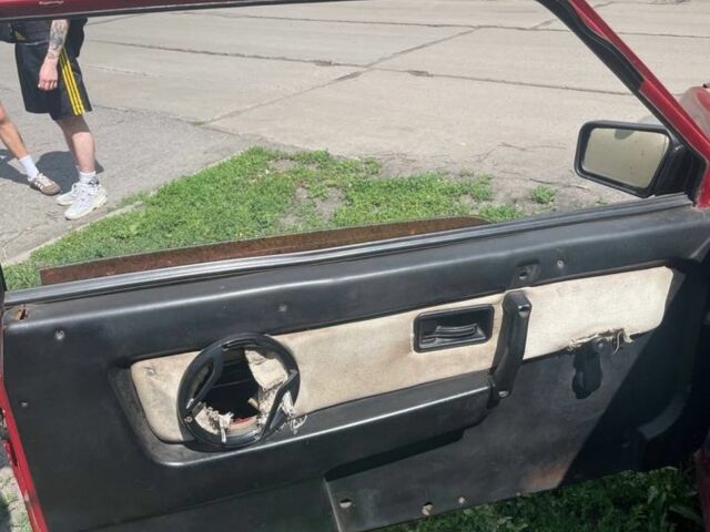 Красный ВАЗ 2108, объемом двигателя 1.5 л и пробегом 3 тыс. км за 250 $, фото 9 на Automoto.ua