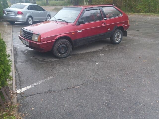 Красный ВАЗ 2108, объемом двигателя 1.5 л и пробегом 40 тыс. км за 763 $, фото 1 на Automoto.ua