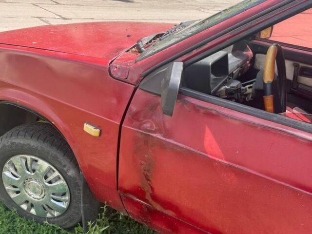 Красный ВАЗ 2108, объемом двигателя 1.5 л и пробегом 3 тыс. км за 250 $, фото 5 на Automoto.ua