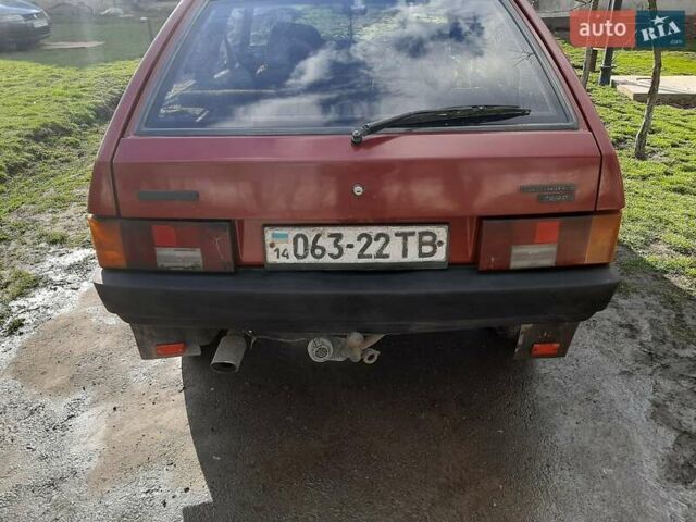 Красный ВАЗ 2108, объемом двигателя 1.5 л и пробегом 135 тыс. км за 1350 $, фото 3 на Automoto.ua
