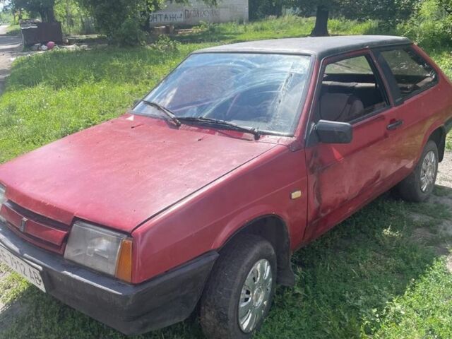 Красный ВАЗ 2108, объемом двигателя 1.5 л и пробегом 3 тыс. км за 250 $, фото 2 на Automoto.ua