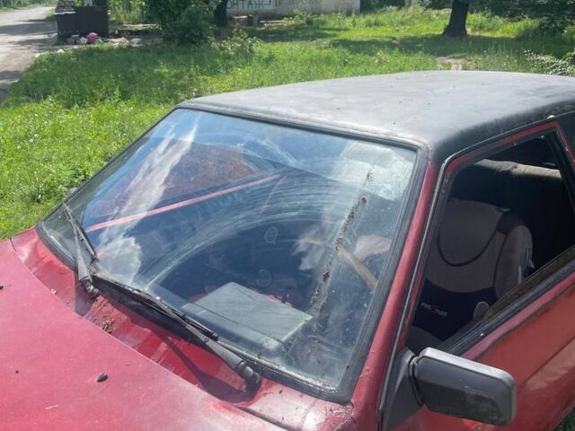 Красный ВАЗ 2108, объемом двигателя 1.5 л и пробегом 3 тыс. км за 250 $, фото 4 на Automoto.ua