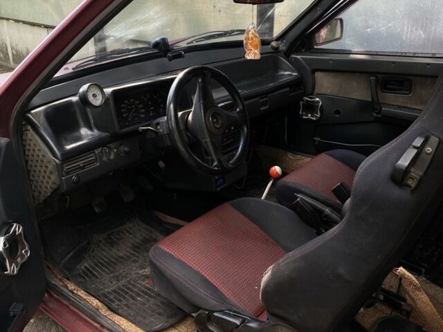 Красный ВАЗ 2108, объемом двигателя 1.7 л и пробегом 2 тыс. км за 719 $, фото 2 на Automoto.ua