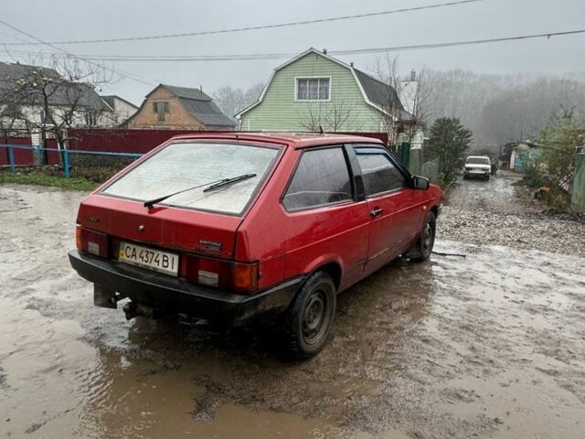 Красный ВАЗ 2108, объемом двигателя 0 л и пробегом 50 тыс. км за 437 $, фото 3 на Automoto.ua