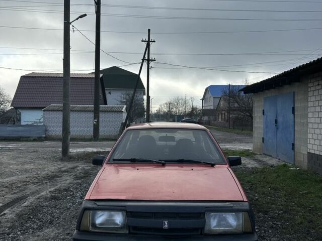 Красный ВАЗ 2108, объемом двигателя 1.5 л и пробегом 3 тыс. км за 659 $, фото 1 на Automoto.ua