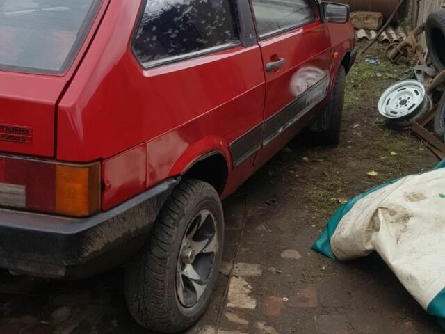 Красный ВАЗ 2108, объемом двигателя 0 л и пробегом 333 тыс. км за 624 $, фото 3 на Automoto.ua