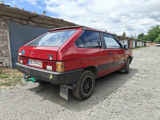 Красный ВАЗ 2108, объемом двигателя 1.3 л и пробегом 77 тыс. км за 1000 $, фото 2 на Automoto.ua