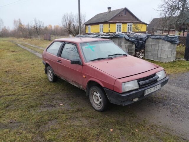 Красный ВАЗ 2108, объемом двигателя 1.5 л и пробегом 150 тыс. км за 477 $, фото 1 на Automoto.ua