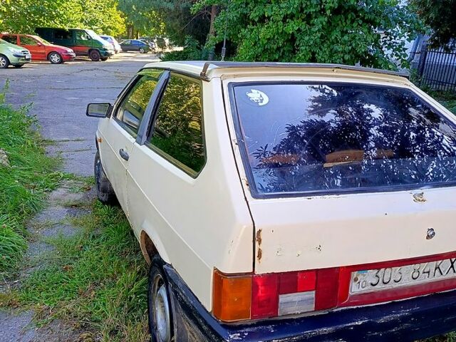 ВАЗ 2108, объемом двигателя 1.5 л и пробегом 1000 тыс. км за 700 $, фото 2 на Automoto.ua