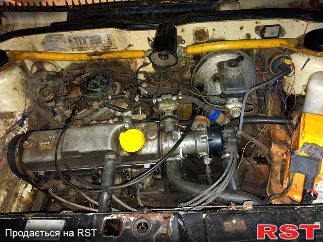 ВАЗ 2108 1985 в Карловке на Automoto.ua ВАЗ 2108, объемом двигателя 1.5 л и пробегом 0 тыс. км за 900 $, фото 4 на Automoto.ua