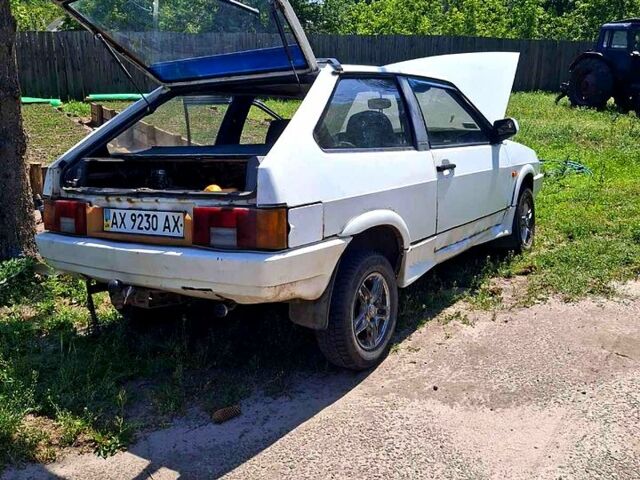 ВАЗ 2108, объемом двигателя 1.5 л и пробегом 250 тыс. км за 500 $, фото 2 на Automoto.ua
