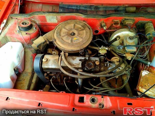 ВАЗ 2108, объемом двигателя 1.3 л и пробегом 300 тыс. км за 1100 $, фото 4 на Automoto.ua