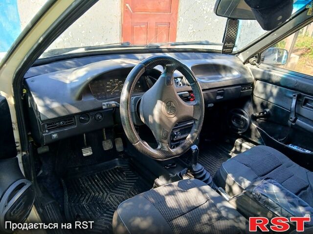ВАЗ 2108, объемом двигателя 1.3 л и пробегом 150 тыс. км за 800 $, фото 1 на Automoto.ua