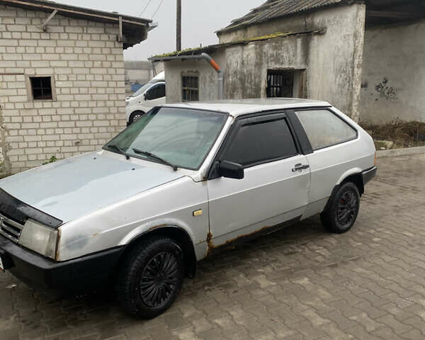 ВАЗ 2108, объемом двигателя 1.5 л и пробегом 180 тыс. км за 750 $, фото 4 на Automoto.ua