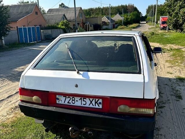 ВАЗ 2108, объемом двигателя 1.5 л и пробегом 200 тыс. км за 900 $, фото 3 на Automoto.ua