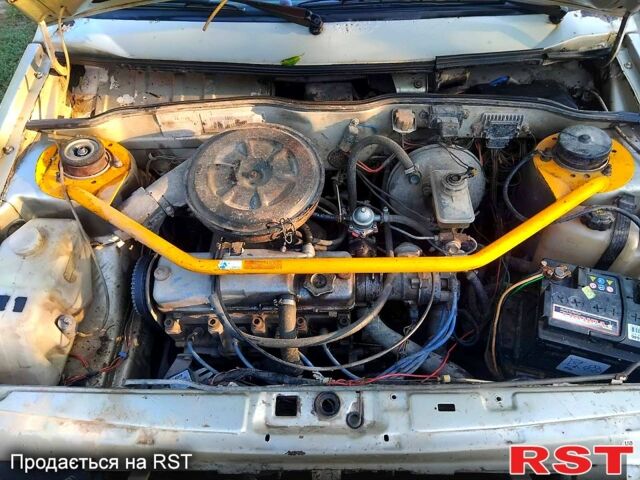 ВАЗ 2108, объемом двигателя 1.5 л и пробегом 120 тыс. км за 500 $, фото 2 на Automoto.ua