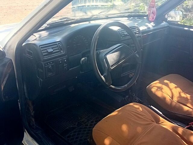 ВАЗ 2108, объемом двигателя 1.3 л и пробегом 222 тыс. км за 700 $, фото 1 на Automoto.ua