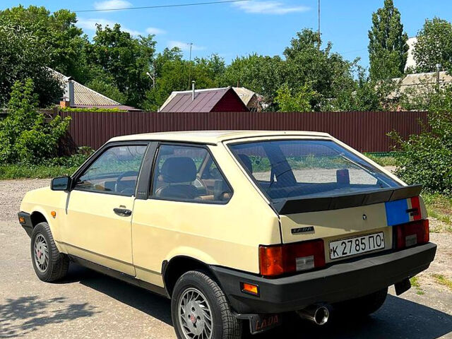 ВАЗ 2108, объемом двигателя 1.5 л и пробегом 0 тыс. км за 1000 $, фото 2 на Automoto.ua