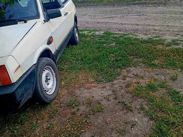 ВАЗ 2108, объемом двигателя 1.3 л и пробегом 0 тыс. км за 700 $, фото 5 на Automoto.ua