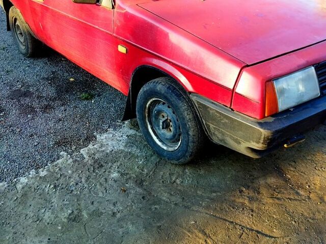 ВАЗ 2108, объемом двигателя 1.3 л и пробегом 316 тыс. км за 700 $, фото 1 на Automoto.ua